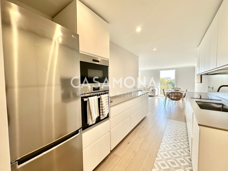 Apartamento de 3 dormitorios, reformado y totalmente amueblado