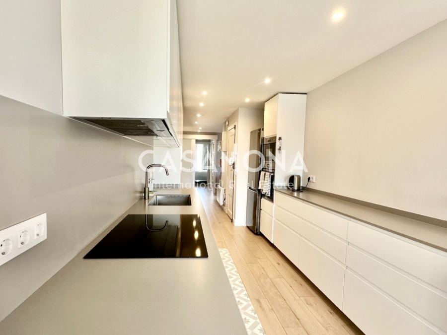 Apartamento de 3 dormitorios, reformado y totalmente amueblado