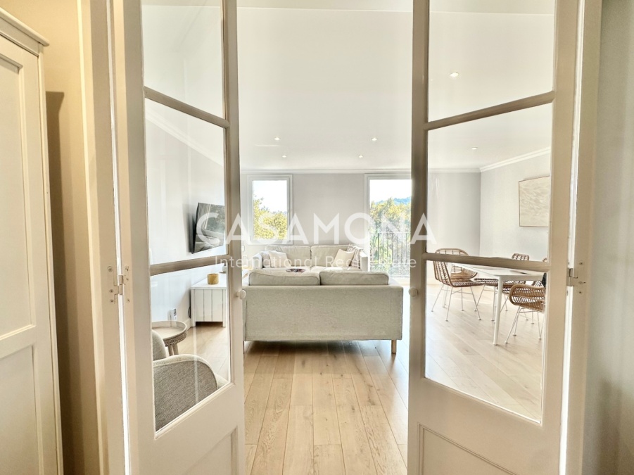 Wunderschön renovierte und komplett möblierte 3-Zimmer-Wohnung Wunderschön renovierte und komplett möblierte 3-Zimmer-Wohnung