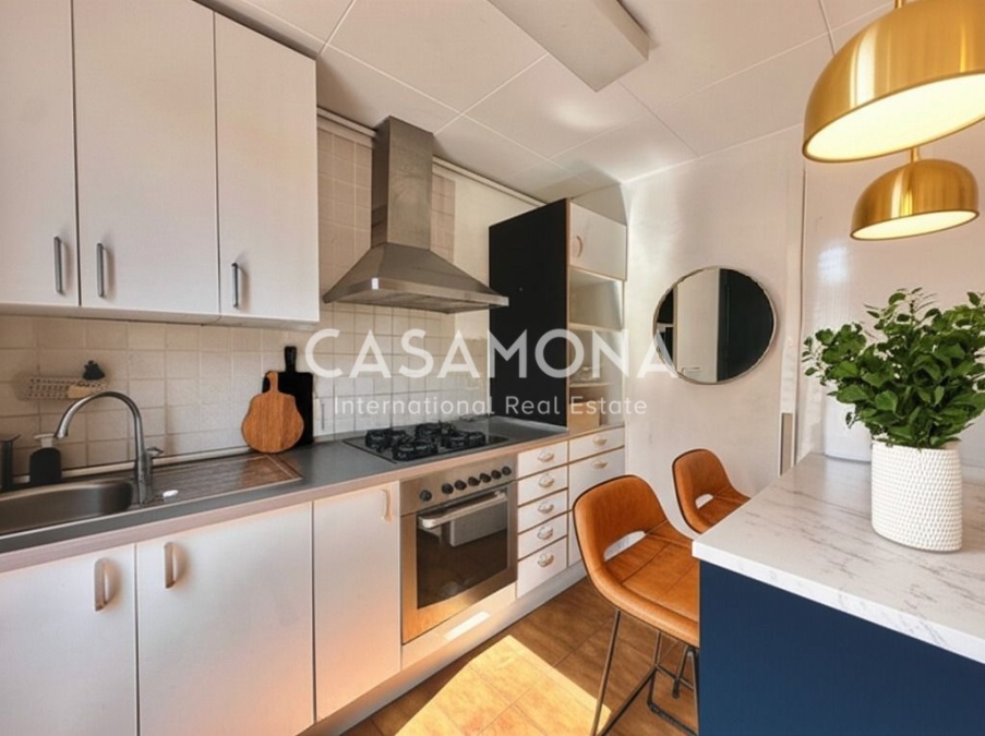 Appartement-ático méditerranéen lumineux, perché au bord de la mer Appartement-ático méditerranéen lumineux, perché au bord de la mer