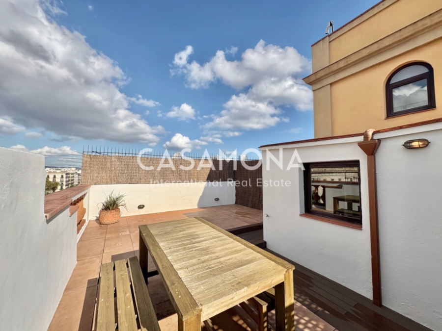 (VENUT) Àtic modern d’1 dormitori amb terrassa exclusiva i vistes excepcionals a la ciutat (VENUT) Àtic modern d’1 dormitori amb terrassa exclusiva i vistes excepcionals a la ciutat