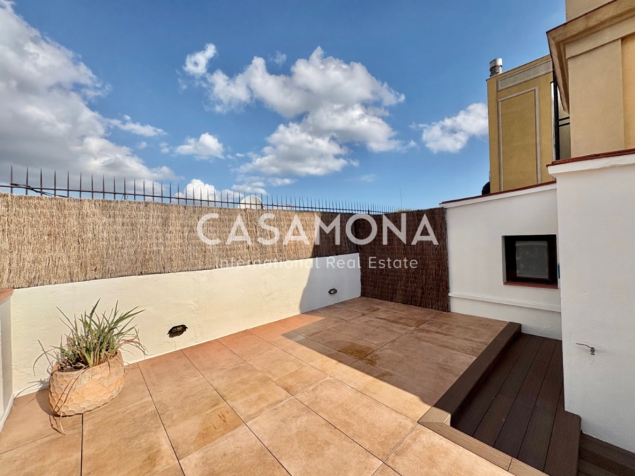 (VENUT) Àtic modern d’1 dormitori amb terrassa exclusiva i vistes excepcionals a la ciutat (VENUT) Àtic modern d’1 dormitori amb terrassa exclusiva i vistes excepcionals a la ciutat
