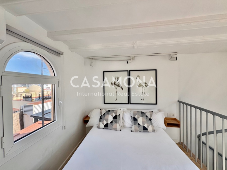 (VENUT) Àtic modern d’1 dormitori amb terrassa exclusiva i vistes excepcionals a la ciutat (VENUT) Àtic modern d’1 dormitori amb terrassa exclusiva i vistes excepcionals a la ciutat