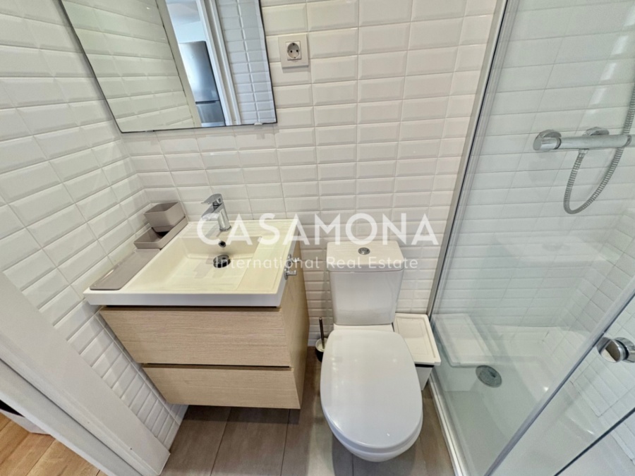(VENUT) Àtic modern d’1 dormitori amb terrassa exclusiva i vistes excepcionals a la ciutat (VENUT) Àtic modern d’1 dormitori amb terrassa exclusiva i vistes excepcionals a la ciutat