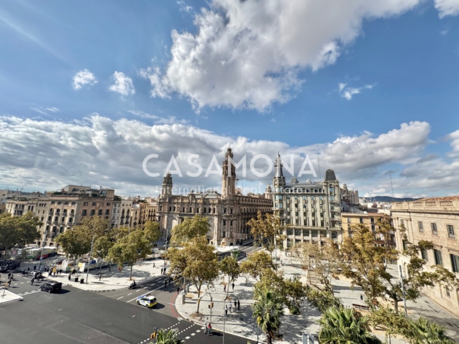 (VENUT) Àtic modern d’1 dormitori amb terrassa exclusiva i vistes excepcionals a la ciutat (VENUT) Àtic modern d’1 dormitori amb terrassa exclusiva i vistes excepcionals a la ciutat