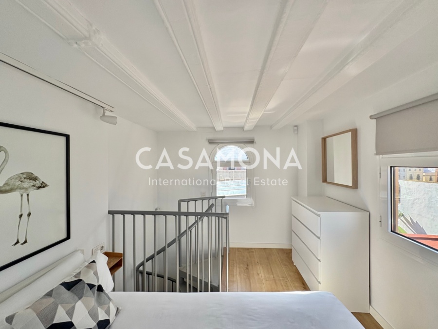 (SOLD) Modern 1-Bedroom Penthouse with Exclusive Terrace and Exceptional City Views