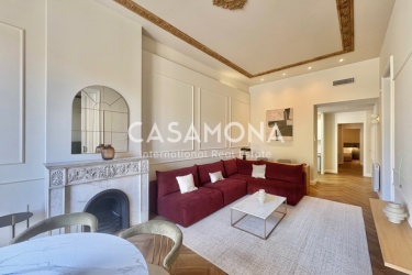 Apartament de 3 Dormitoris Totalment Renovado a Port Vell que Combina l’Encant Històric i l’Elegància Moderna Apartament de 3 Dormitoris Totalment Renovado a Port Vell que Combina l’Encant Històric i l’Elegància Moderna