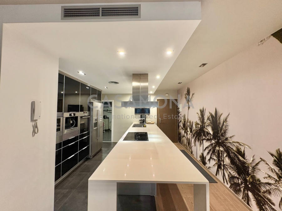 Renovierte 2-Zimmer-Wohnung mit Balkon und offenem, großzügigem Grundriss in Eixample Esquerra Renovierte 2-Zimmer-Wohnung mit Balkon und offenem, großzügigem Grundriss in Eixample Esquerra