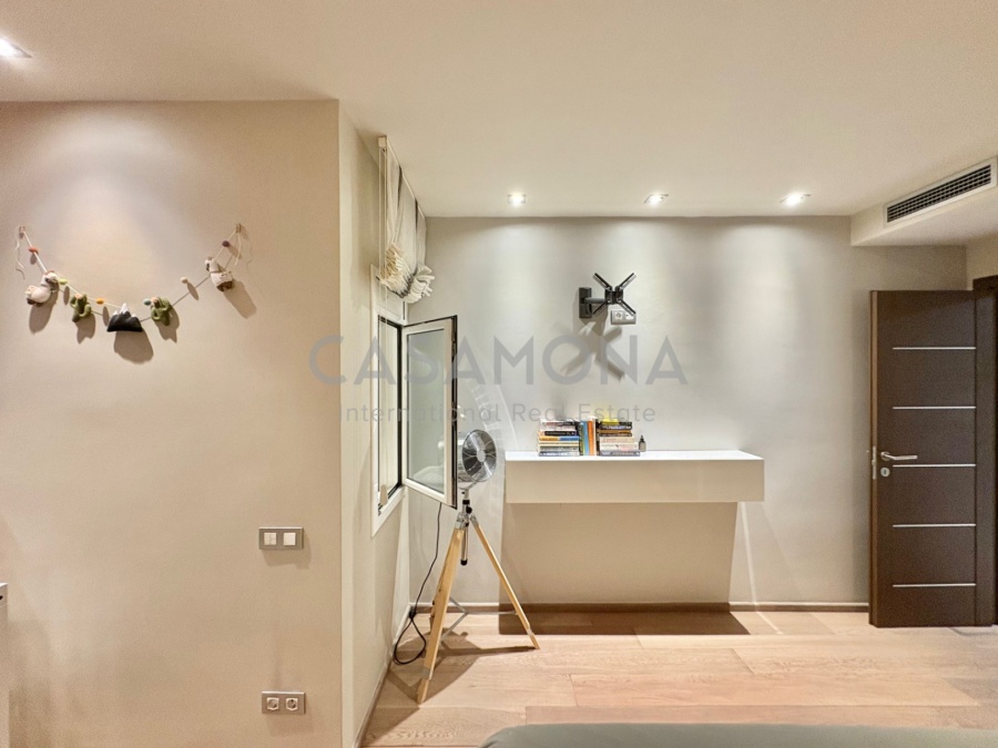 (VENUT) Apartament Renovado de 2 Habitacions amb Balcó i Espai Obert Ampli a l’Eixample Esquerra (VENUT) Apartament Renovado de 2 Habitacions amb Balcó i Espai Obert Ampli a l’Eixample Esquerra
