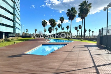 Apartamento de Lujo en la 18ª Planta con Vistas al Mar en Diagonal Mar Apartamento de Lujo en la 18ª Planta con Vistas al Mar en Diagonal Mar