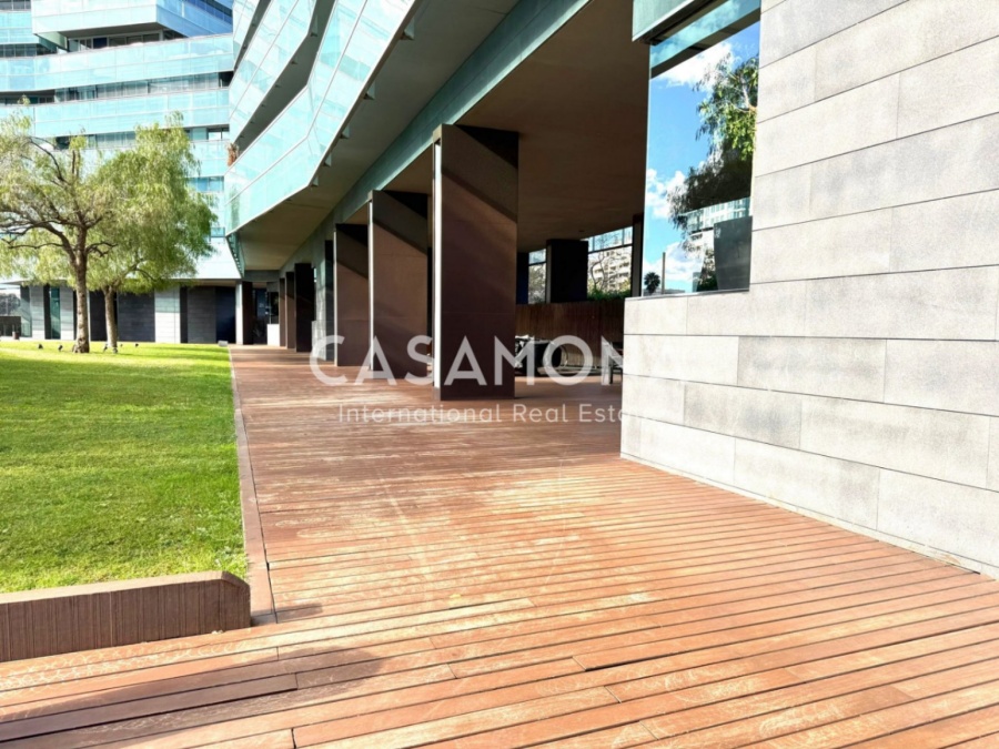 Luxusapartment im 18. Stock mit Meerblick in Diagonal Mar