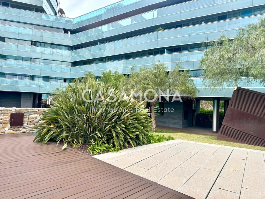 Luxury 18th Floor Sea View Apartment in Diagonal Mar