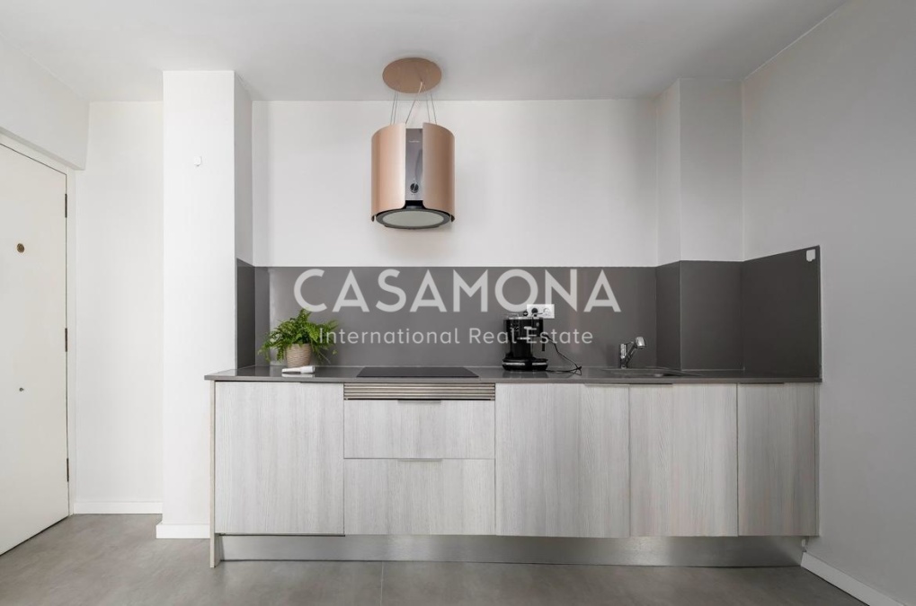 Modern Renovated Apartment in the Heart of Barceloneta