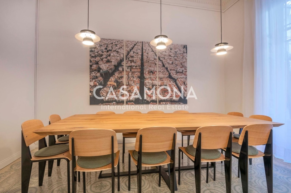 Exklusive 4-Zimmer-Wohnung mit historischen katalanischen Elementen im zentralen Eixample Exklusive 4-Zimmer-Wohnung mit historischen katalanischen Elementen im zentralen Eixample