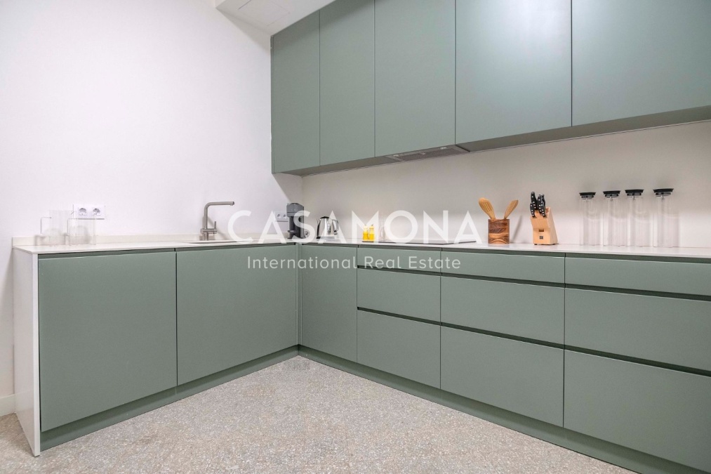Apartamento exclusivo de 4 dormitorios con elementos históricos catalanes en el Eixample central Apartamento exclusivo de 4 dormitorios con elementos históricos catalanes en el Eixample central