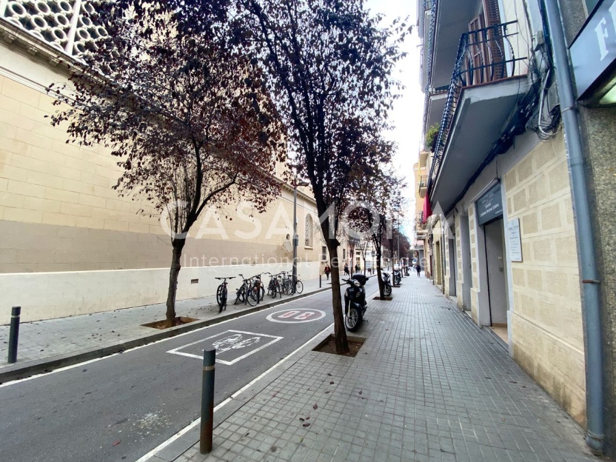 (VERKAUFT) Helle 1-Zimmer-Wohnung mit Touristenlizenz in Poble Sec