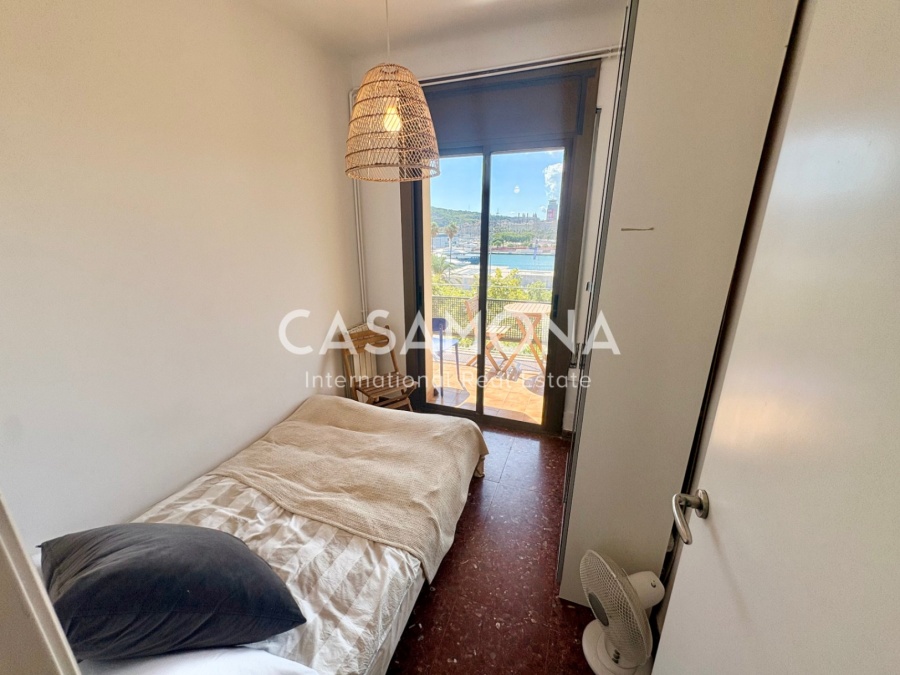 Spectacular Harbour Views, Private Terrace & Elevator on Joan de Borbó – Best Views in BCN! Spectacular Harbour Views, Private Terrace & Elevator on Joan de Borbó – Best Views in BCN!