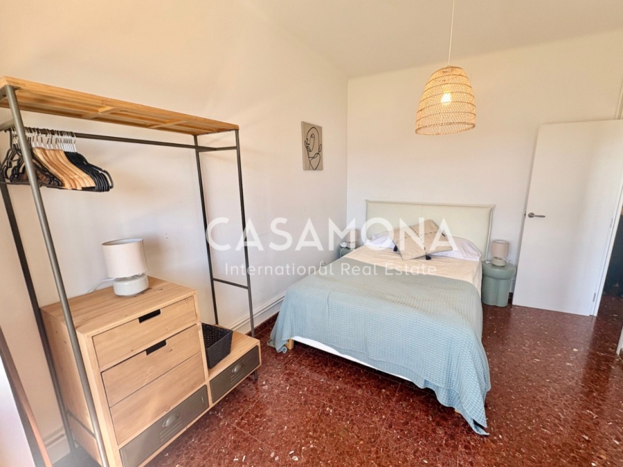Spectacular Harbour Views, Private Terrace & Elevator on Joan de Borbó – Best Views in BCN! Spectacular Harbour Views, Private Terrace & Elevator on Joan de Borbó – Best Views in BCN!