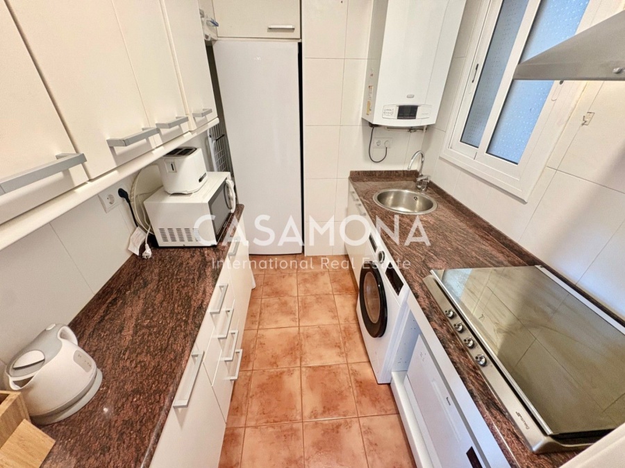 Spectacular Harbour Views, Private Terrace & Elevator on Joan de Borbó – Best Views in BCN! Spectacular Harbour Views, Private Terrace & Elevator on Joan de Borbó – Best Views in BCN!