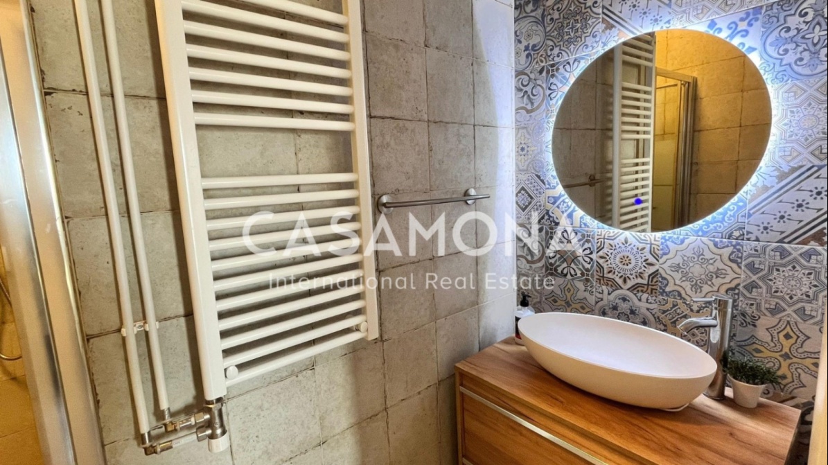 Spectacular Harbour Views, Private Terrace & Elevator on Joan de Borbó – Best Views in BCN! Spectacular Harbour Views, Private Terrace & Elevator on Joan de Borbó – Best Views in BCN!