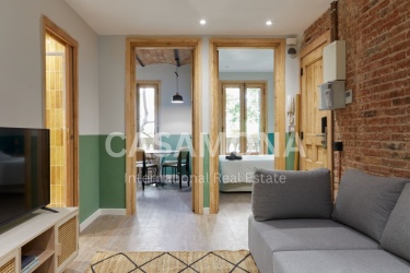 Apartament modern de 3 habitacions a Poble Sec Apartament modern de 3 habitacions a Poble Sec