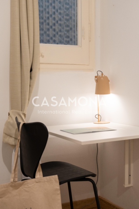 Renovated 3 Bedroom Apartment in Poble Sec