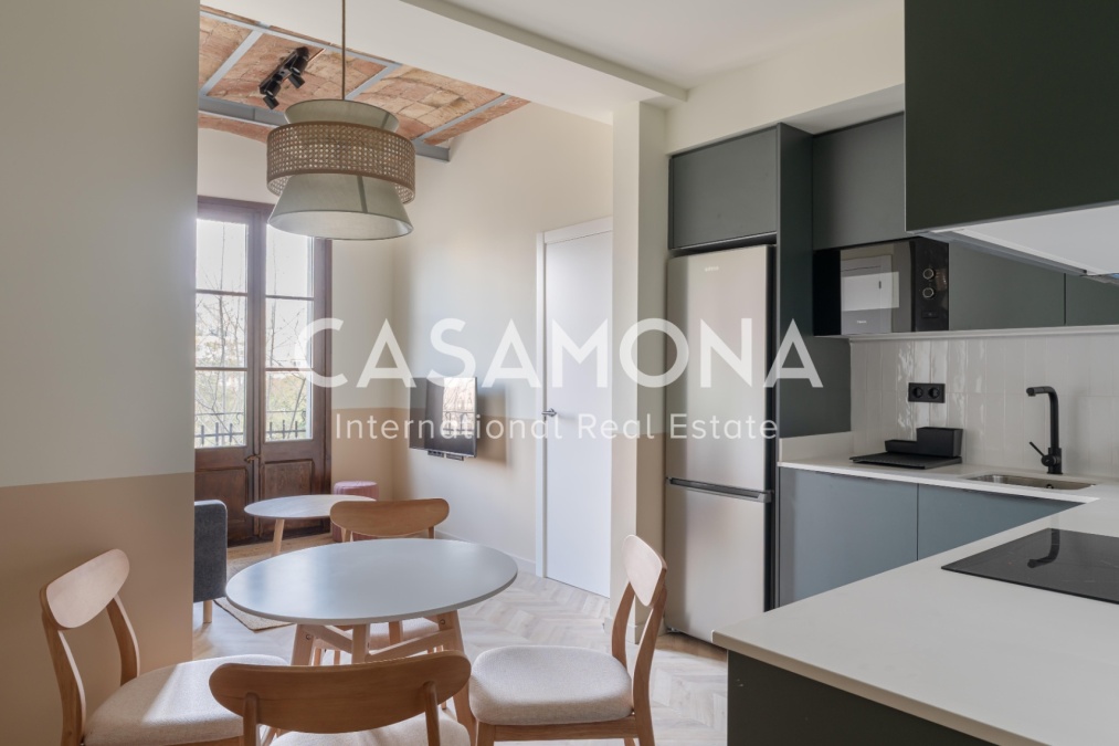 Reformado Apartamento de 2 Dormitorios en Poblenou Cerca de la Playa Reformado Apartamento de 2 Dormitorios en Poblenou Cerca de la Playa