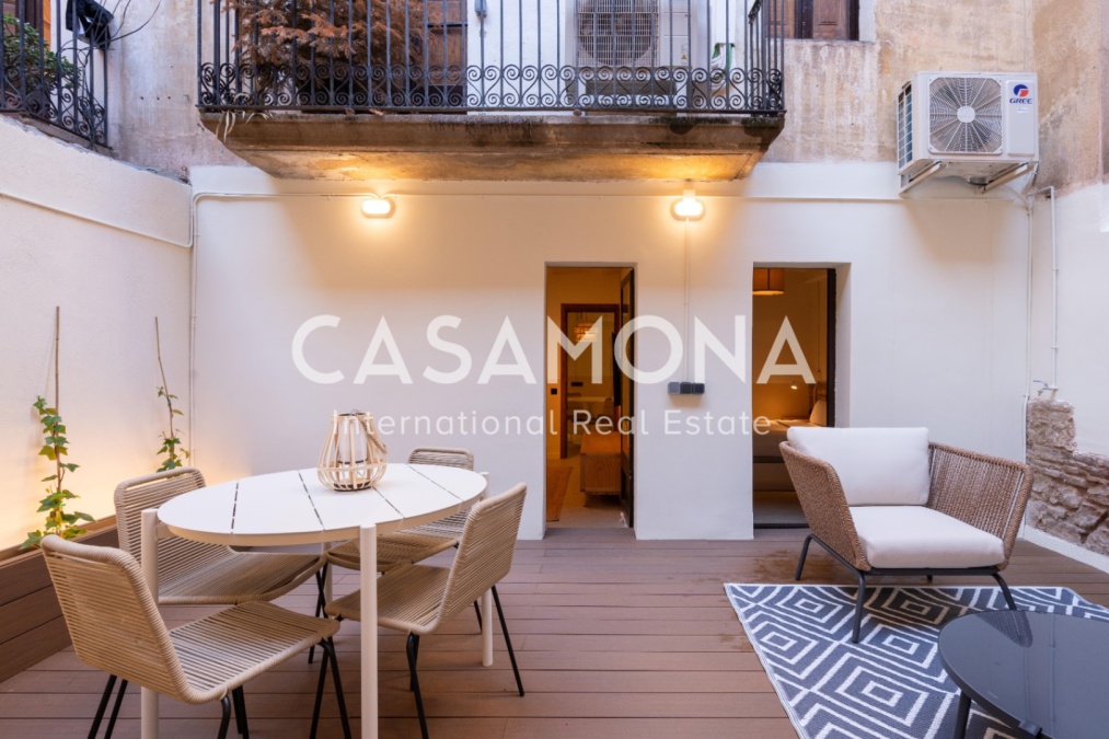 Stilvolle 61m² Wohnung mit Patio in Eixample Dreta Stilvolle 61m² Wohnung mit Patio in Eixample Dreta