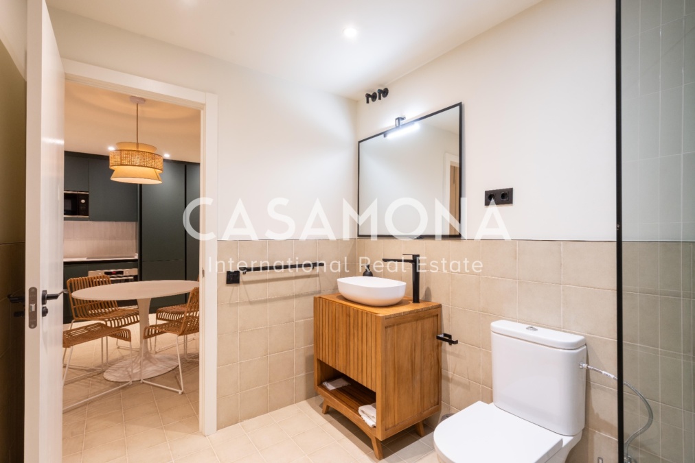 Elegante Apartamento de 61m² con Patio en l’Eixample Dreta