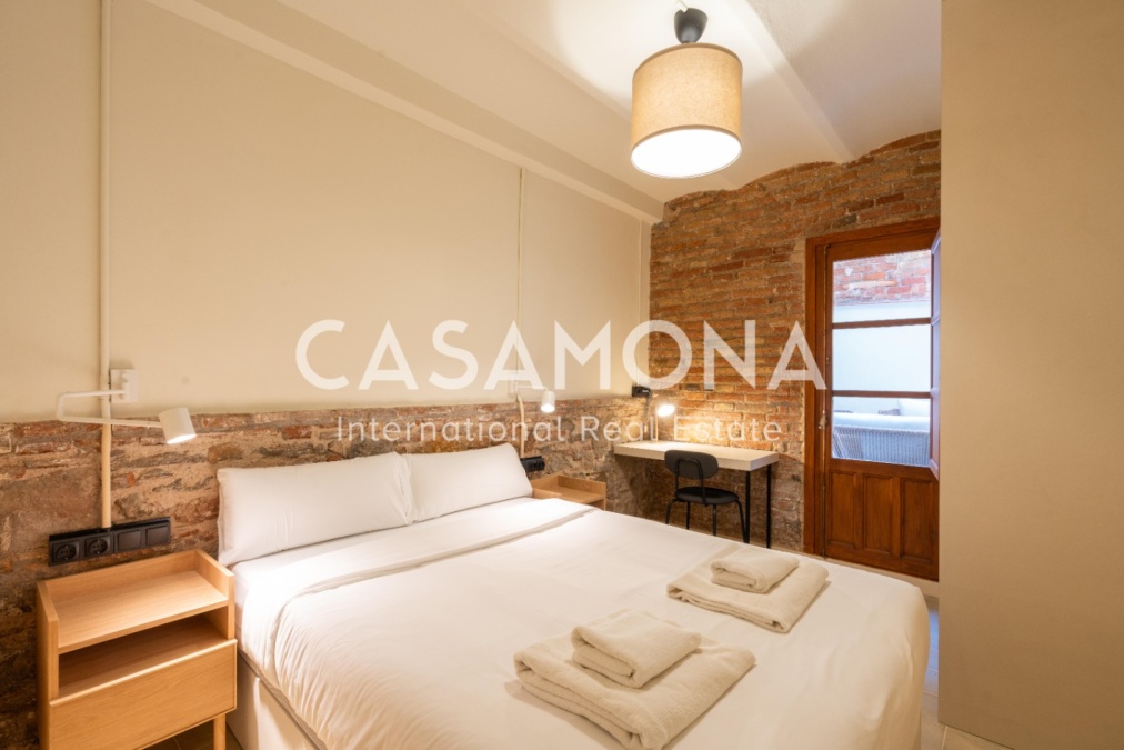 Élégant Appartement de 61m² avec Patio dans l’Eixample Dreta