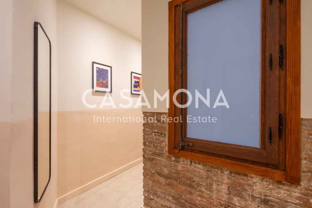 Élégant Appartement de 61m² avec Patio dans l’Eixample Dreta