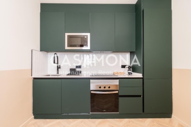Apartament d’Estil Català de 3 Habitacions amb Balcó a l’Eixample Dreta, a pocs passos de la Sagrada Família Apartament d’Estil Català de 3 Habitacions amb Balcó a l’Eixample Dreta, a pocs passos de la Sagrada Família