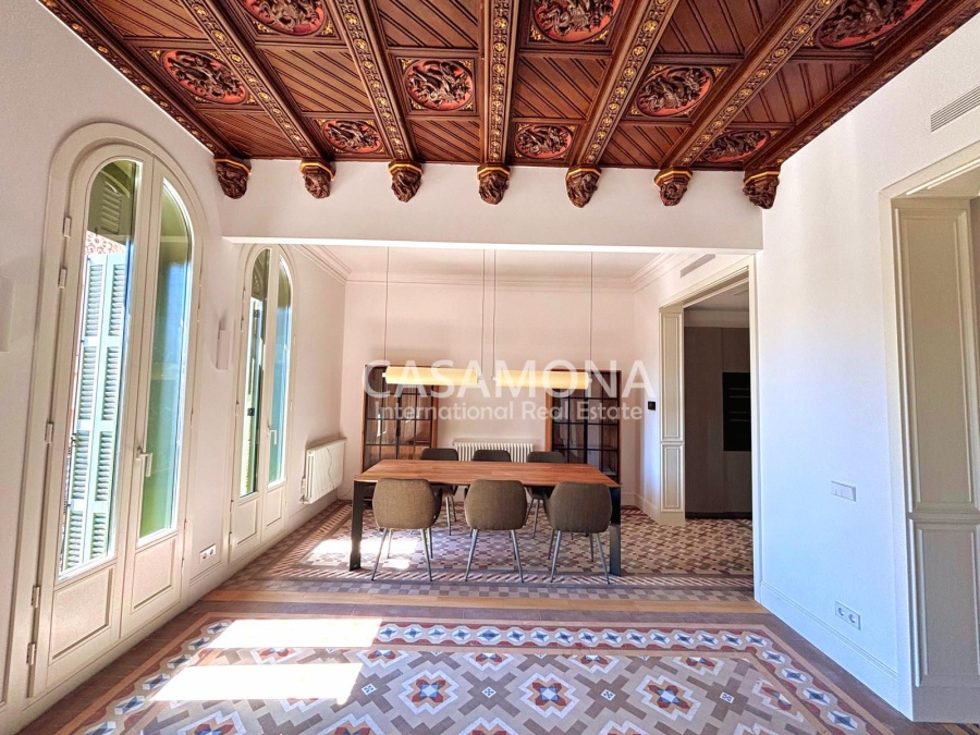 APARTAMENTO LUJOSO Y ESPACIOSO EN ALQUILER – LUZ, CONFORT Y AUTÉNTICO DISEÑO CATALÁN