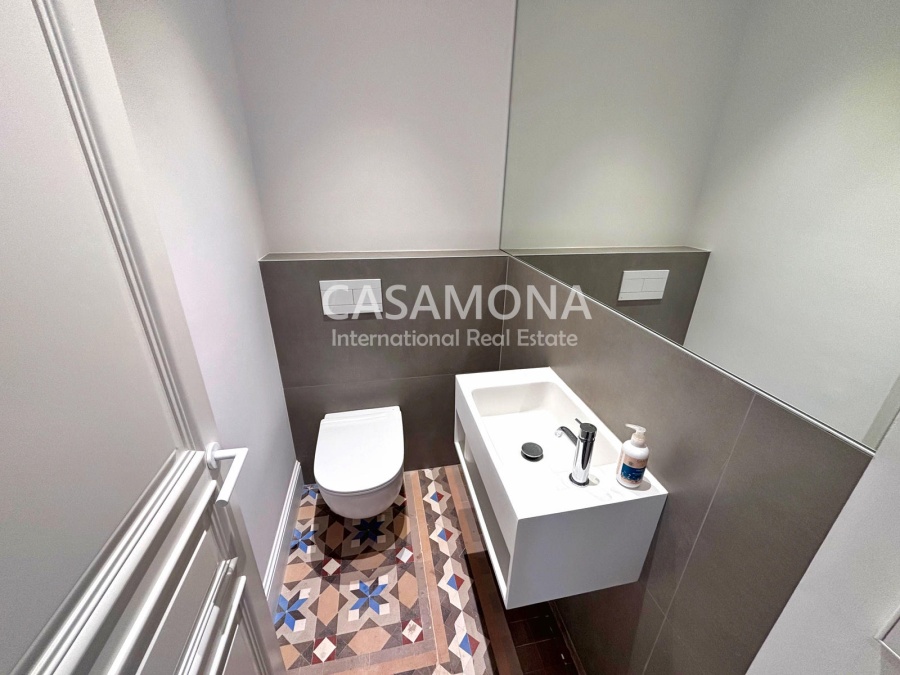APPARTEMENT LUXUEUX ET SPACIEUX À LOUER – LUMIÈRE, CONFORT ET DESIGN CATALAN AUTHENTIQUE APPARTEMENT LUXUEUX ET SPACIEUX À LOUER – LUMIÈRE, CONFORT ET DESIGN CATALAN AUTHENTIQUE