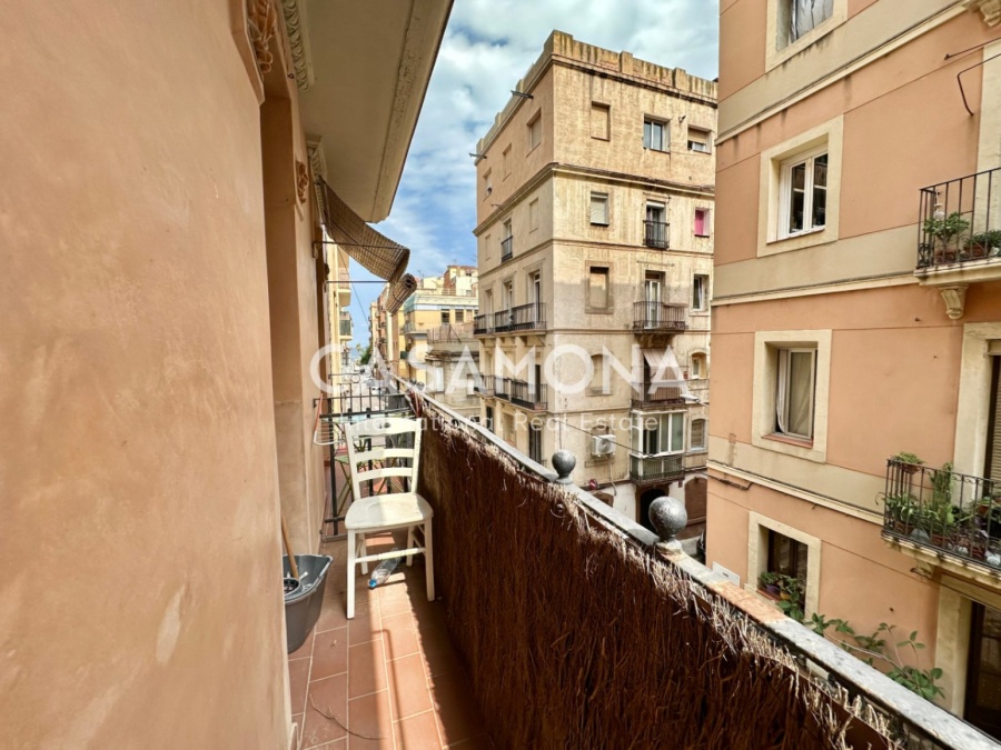 Charming Beachside Apartment in Barceloneta – Steps from the Sea Charming Beachside Apartment in Barceloneta – Steps from the Sea