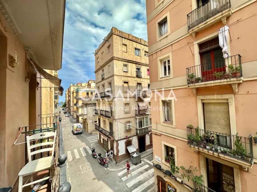 Charming Beachside Apartment in Barceloneta – Steps from the Sea Charming Beachside Apartment in Barceloneta – Steps from the Sea