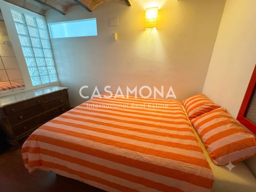 Bright & Cozy 2-Bedroom Apartment in a Prime Port Location Bright & Cozy 2-Bedroom Apartment in a Prime Port Location
