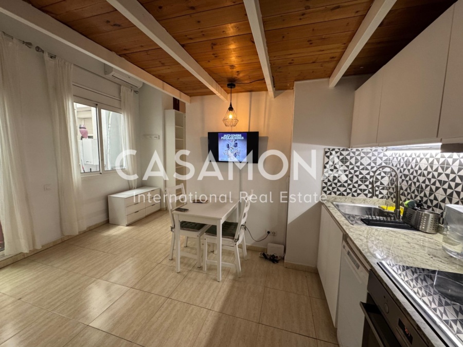 Acollidor Apartament amb Pati Privat i Ascensor al Barri Gòtic