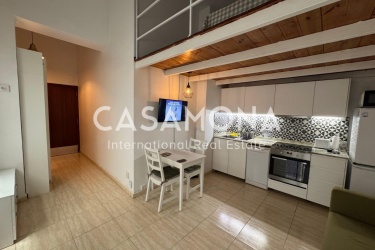 Cozy Apartment with a Private Patio And Elevator in Gótico Cozy Apartment with a Private Patio And Elevator in Gótico
