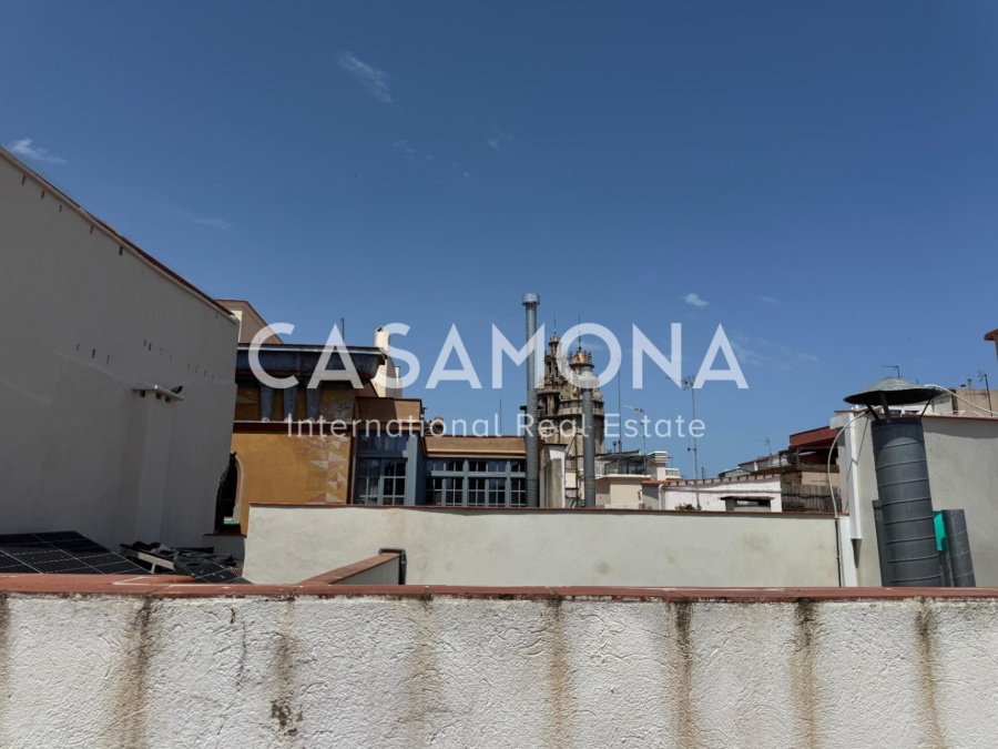 Acollidor Apartament amb Pati Privat i Ascensor al Barri Gòtic