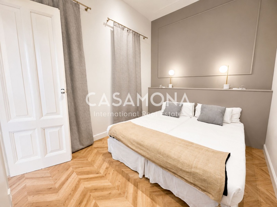 Excepcional Apartament Històric amb Piscina al Terrat i Vistes Panoràmiques al Mar a El Born Excepcional Apartament Històric amb Piscina al Terrat i Vistes Panoràmiques al Mar a El Born