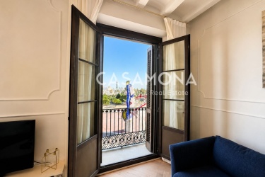 Appartement historique de 2 chambres avec vue sur la mer et balcons au cœur d’El Born Appartement historique de 2 chambres avec vue sur la mer et balcons au cœur d’El Born