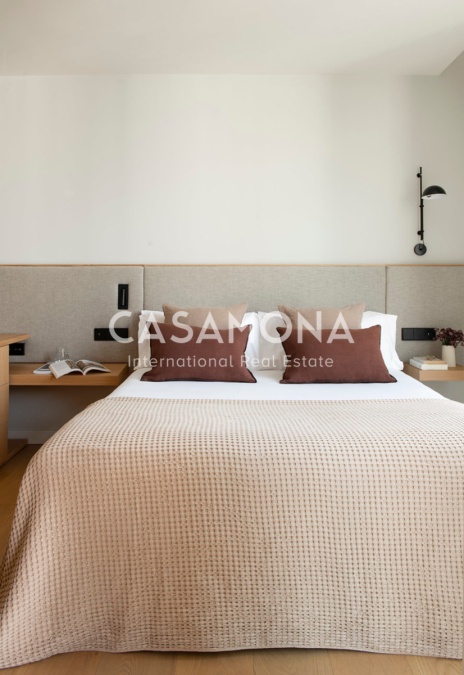 Elegant apartament d'1 habitació amb terrassa privada a Barcelona