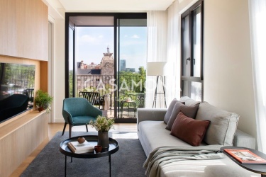 Modern 2-Bedroom Apartment with Private Terrace in Barcelona Modern 2-Bedroom Apartment with Private Terrace in Barcelona