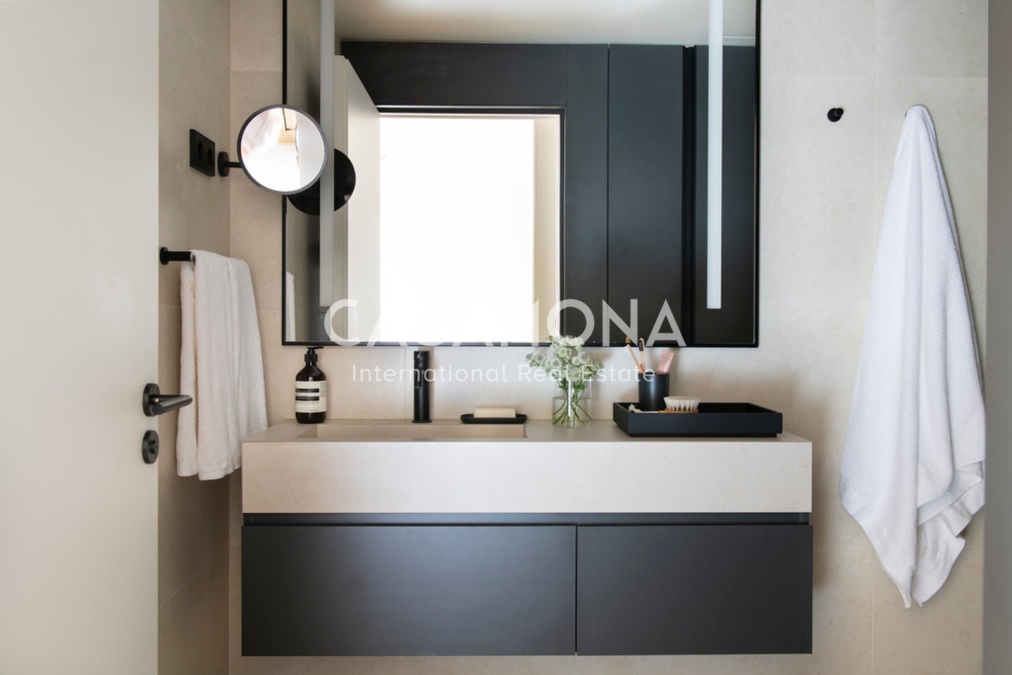 Modern 2-Bedroom Apartment with Private Terrace in Barcelona Modern 2-Bedroom Apartment with Private Terrace in Barcelona