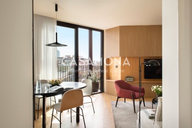 Modern 3-Bedroom Apartment with Private Terrace and Views of the Arc de Triomf in Barcelona Modern 3-Bedroom Apartment with Private Terrace and Views of the Arc de Triomf in Barcelona