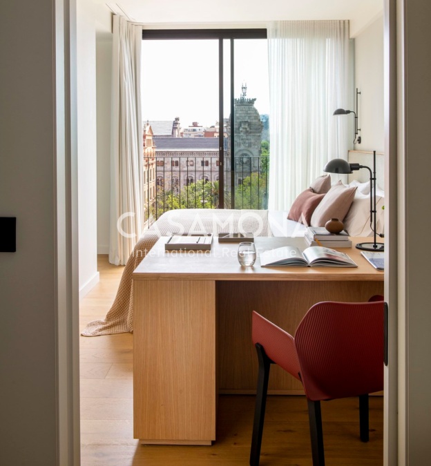 Modern 3-Bedroom Apartment with Private Terrace and Views of the Arc de Triomf in Barcelona Modern 3-Bedroom Apartment with Private Terrace and Views of the Arc de Triomf in Barcelona