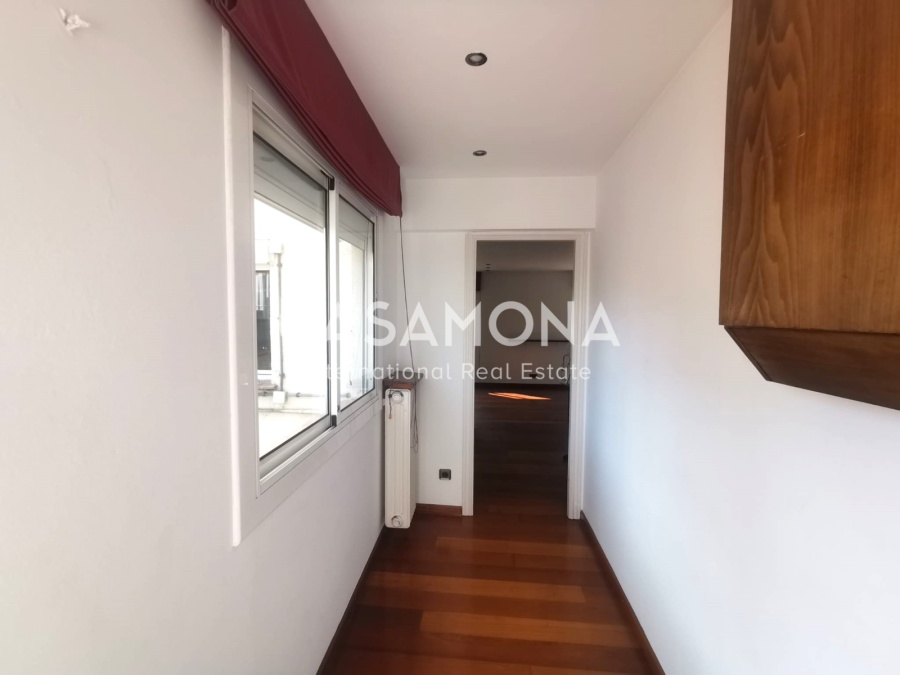 Spacious Atico top floor with 2-Bedroom and. huge Private Terrace and an Elevator Spacious Atico top floor with 2-Bedroom and. huge Private Terrace and an Elevator