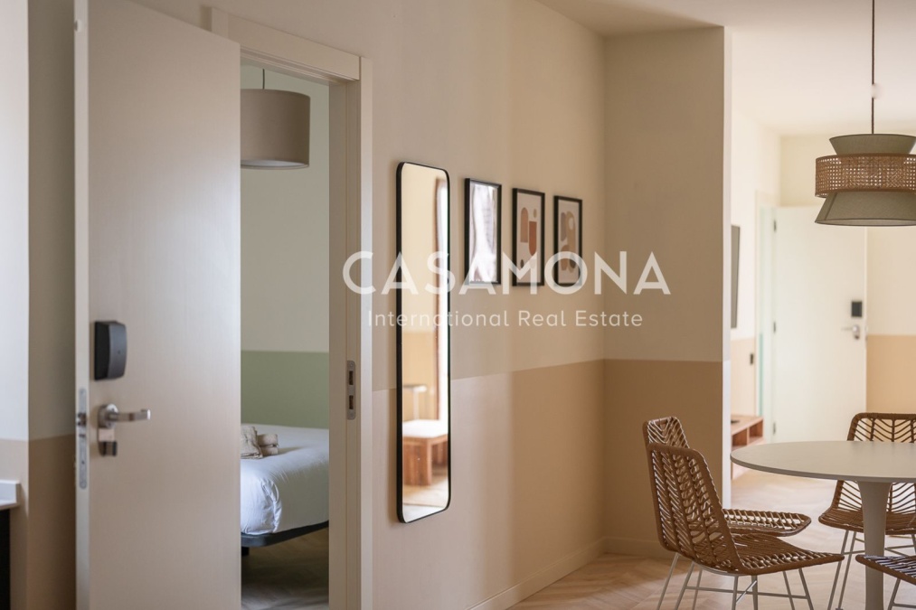 Luxury 5-Bedroom Apartment in the Heart of Eixample Luxury 5-Bedroom Apartment in the Heart of Eixample