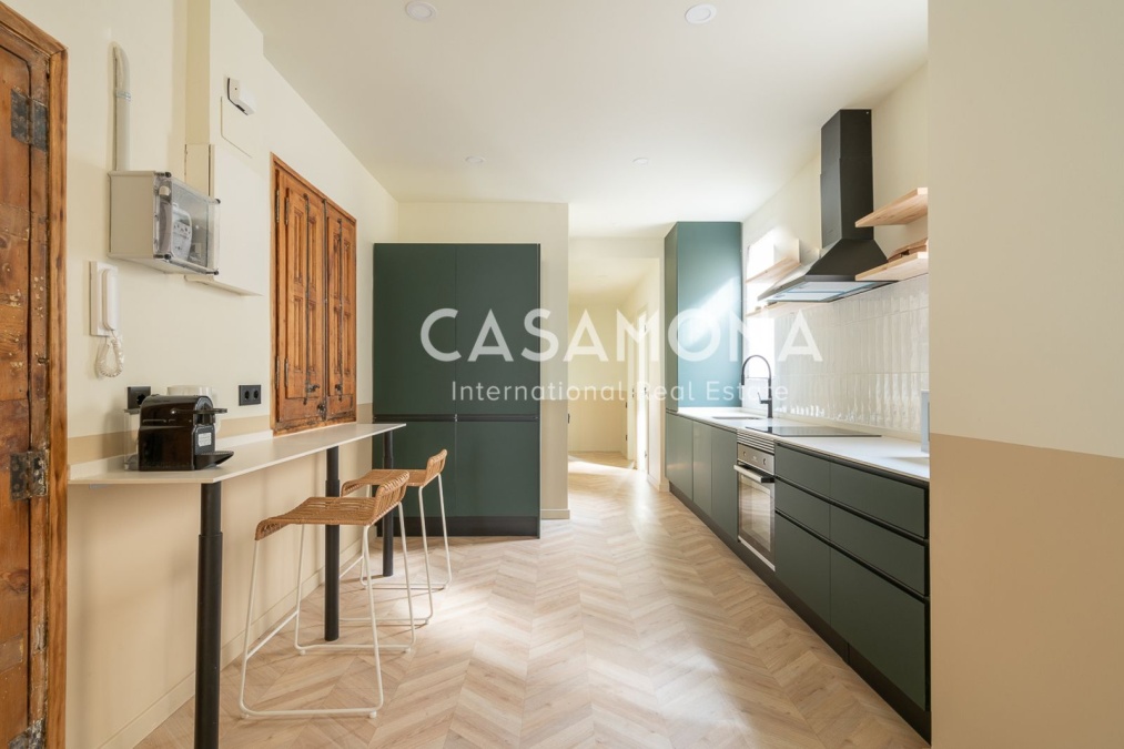 Luxury 5-Bedroom Apartment in the Heart of Eixample Luxury 5-Bedroom Apartment in the Heart of Eixample